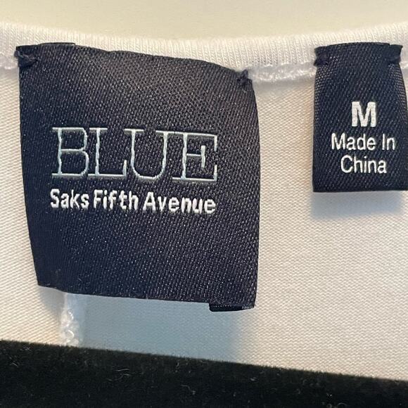 Blue Saks Fifth Ave White Embroidered Front Cotton Top size Medium - Picture 5 of 7